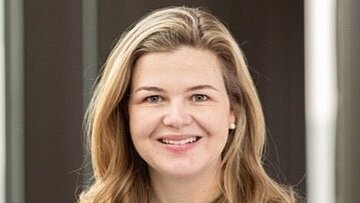 Dr. Viktoria Holland-Cunz